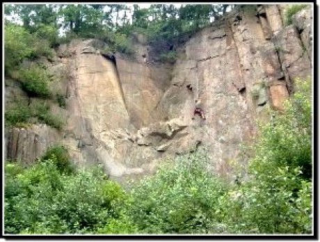 Poříčí nad Sázavou levá část lomu