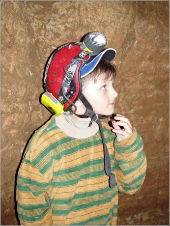 03.Mladi_v_Jeskynich